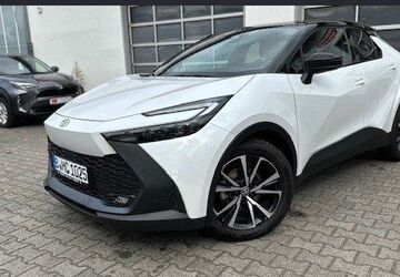 Toyota C-HR 11.000 km 42.930 &euro; Berlin 13403