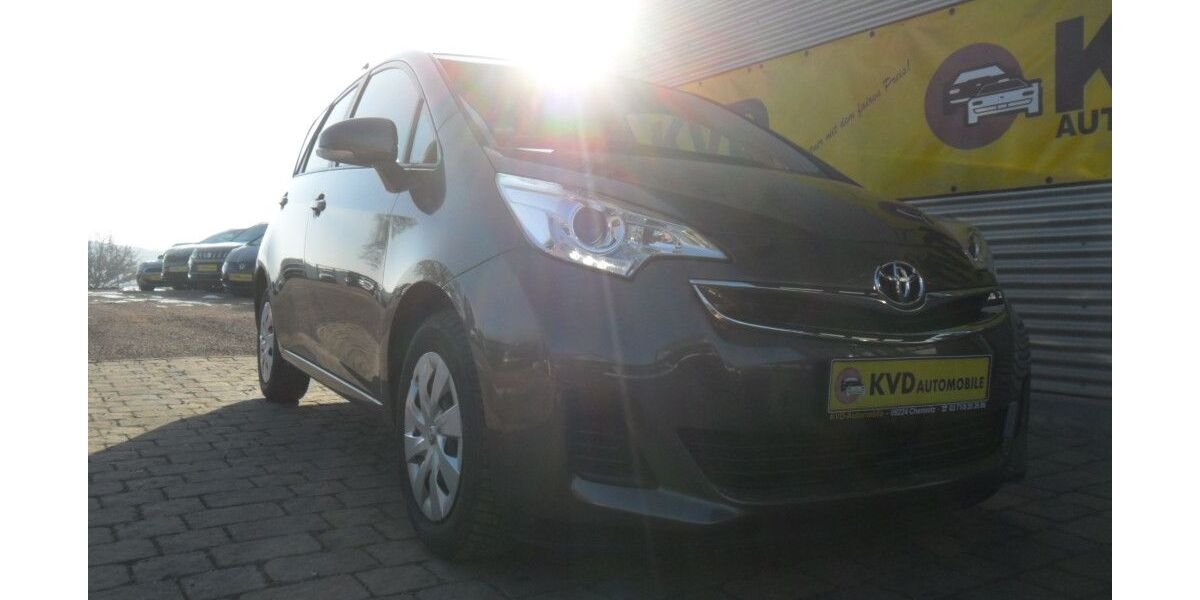 Toyota Verso-S 51.100 km 13.750 &euro; Chemnitz/Mittelbach 09224