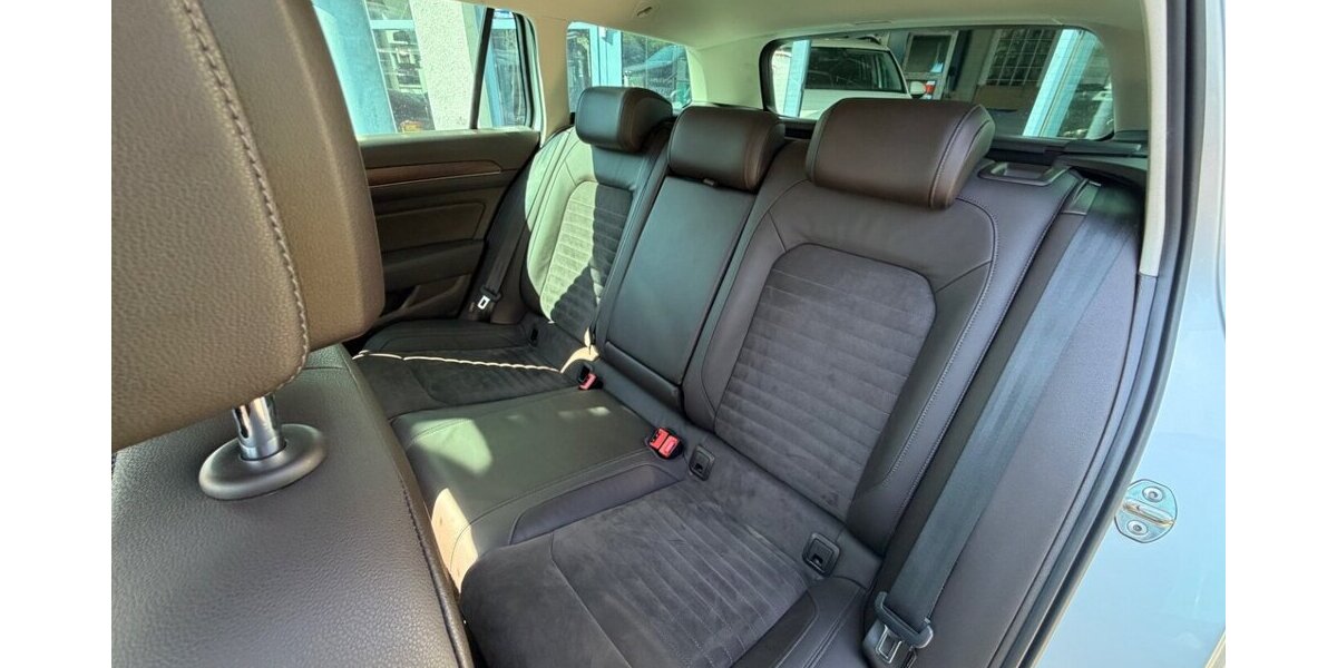 VW Passat Variant 2.0 TDI DSG AHK Highline 162.000 km 15.499 &euro; Rudolstadt 07407