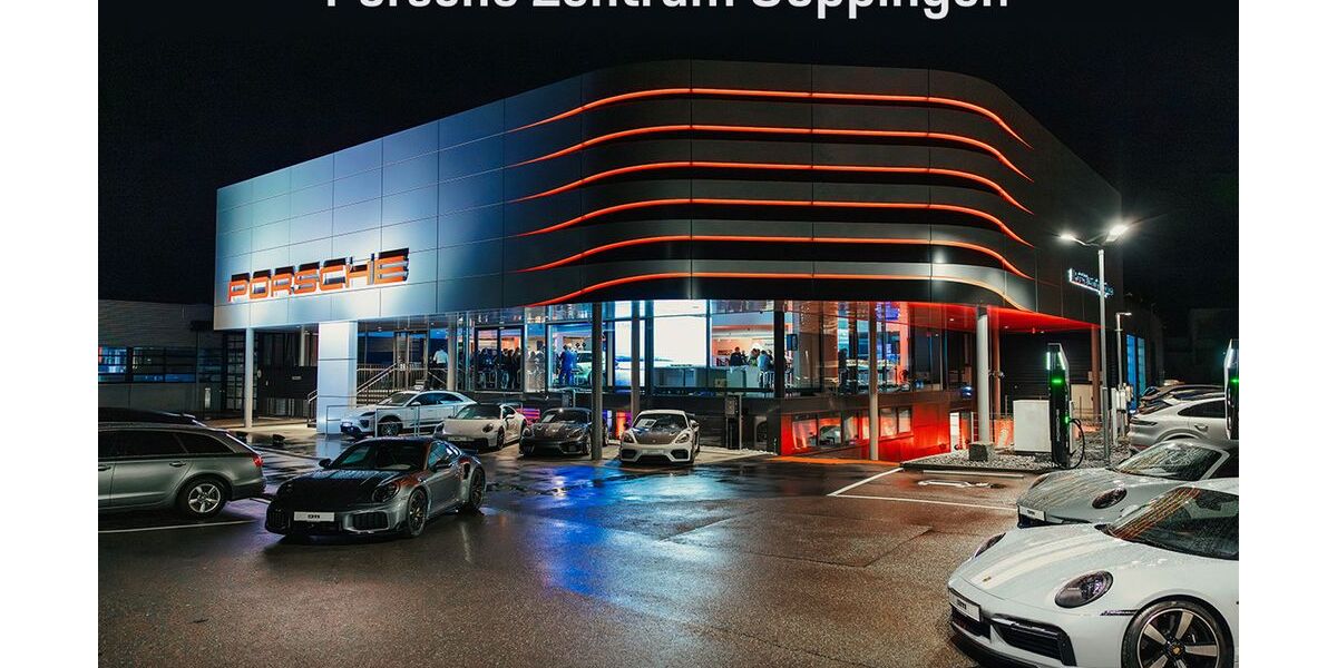 Porsche Taycan 9.900 km 117.880 &euro; Göppingen 73037