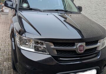 Fiat Freemont 114.500 km 8.400 &euro; Schechen 83135