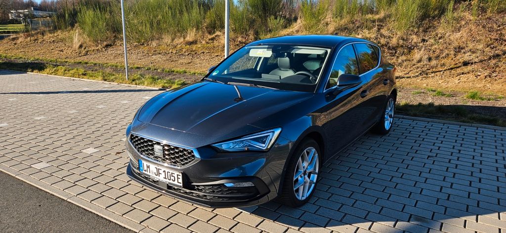 Seat Leon 60.500 km 20.200 &euro; Eschhofen 65552