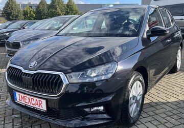 Skoda Fabia 2.500 km 22.990 &euro; Bessenbach 63856