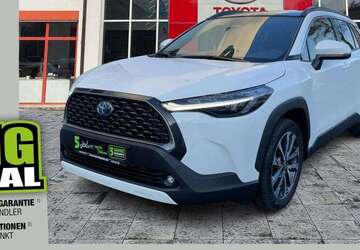 Toyota Corolla Cross 38.271 km 30.990 &euro; Dresden 01217