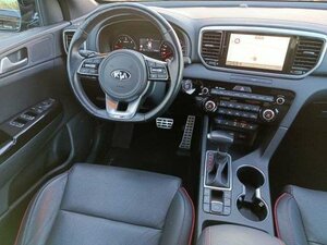 Kia SPORTAGE D2.0 48V AWD AT8 GTL TECH LEDER AHK 57.337 km 24.960 &euro; Höhenkirchen-Siegertsbrun 85635