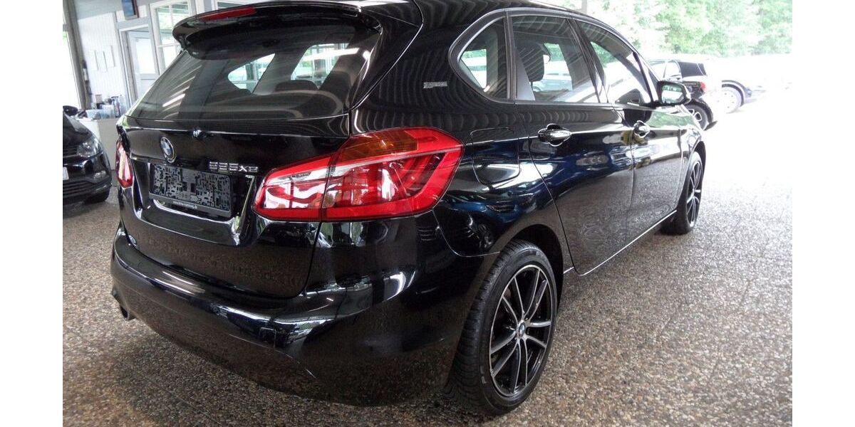 BMW 225 Active Tourer 158.500 km 9.999 &euro; Bargteheide bei Hamburg 22941