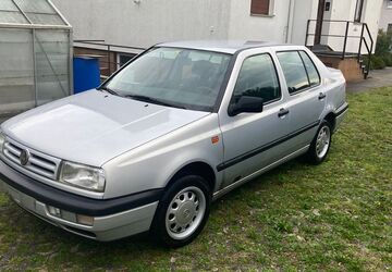 VW Vento 205.000 km 1.450 &euro; Karlsruhe 76199