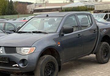 Mitsubishi L200 270.000 km 6.450 &euro; Erbach 89155