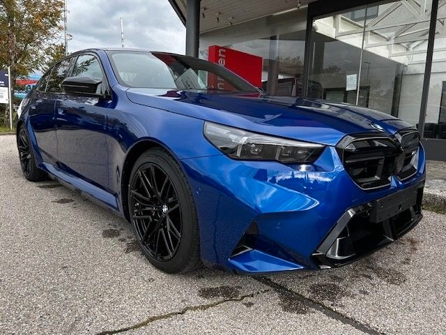 BMW M5 7.490 km 122.900 &euro; Wolfratshausen bei München 82515