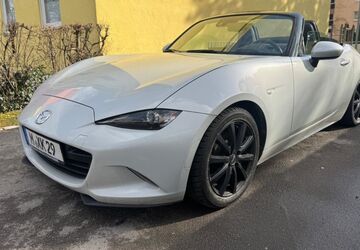 Mazda MX-5 88.000 km 15.990 &euro; München 80939