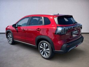 Suzuki SX4 S-Cross S-CROSS 1.5 COMFORT+ ALLGRIP AGS 4.000 km 26.990 &euro; Höhenkirchen-Siegertsbrun 85635