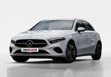 Mercedes-Benz A 180 4.505 km 33.289 &euro; Berlin 10587