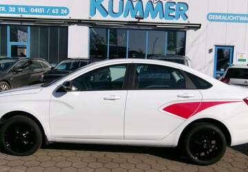 Lada Vesta 35.600 km 7.980 &euro; Schwarzenbek 21493