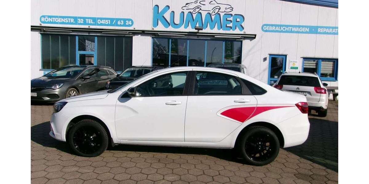 Lada Vesta 35.600 km 7.980 &euro; Schwarzenbek 21493