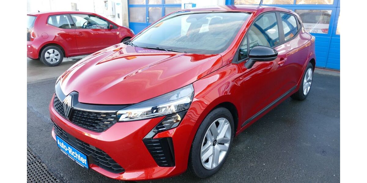 Renault Clio 33.050 km 15.950 &euro; Eckartsberga 06648