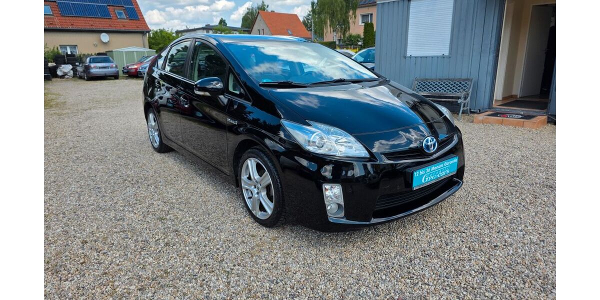 Toyota Prius 146.762 km 8.999 &euro; Berlin 13589
