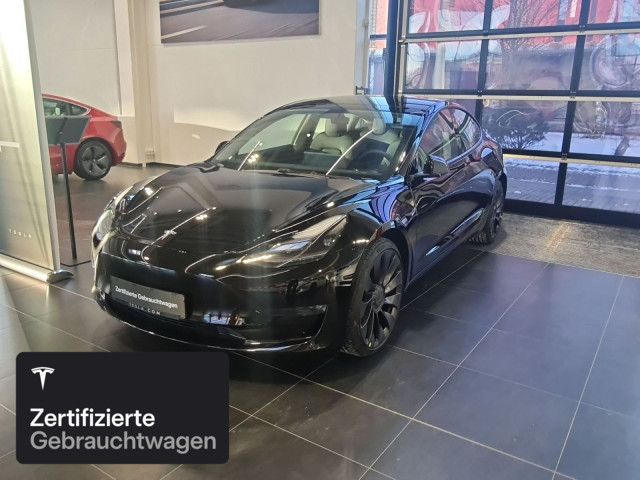 Tesla Model 3 64.025 km 29.400 &euro; Obertraubling 93083