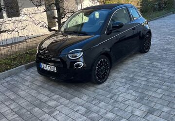 Fiat 500e 14.000 km 22.900 &euro; Sachsenheim 74343