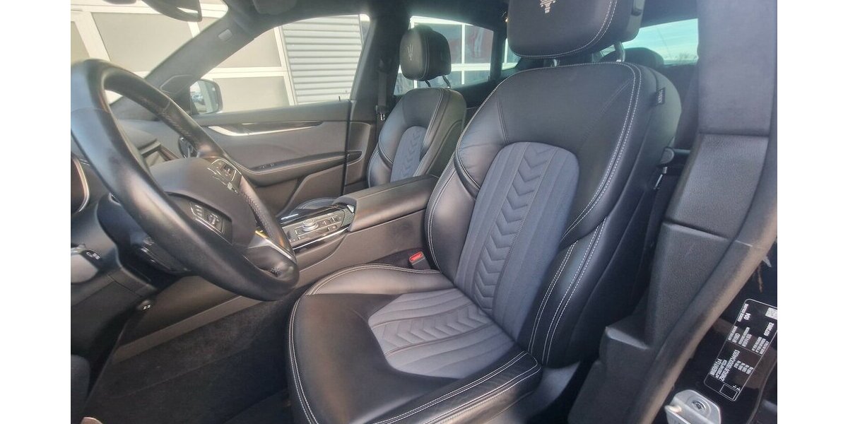 Maserati Levante Q4 Grand Lusso 46.000 km 48.799 &euro; Landau 76829