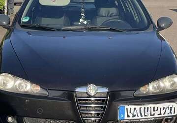 Alfa Romeo 147 227.380 km 800 &euro; Murr 71711