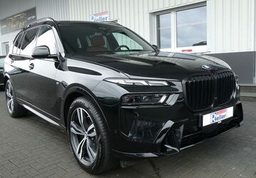 BMW X7 31.857 km 83.900 &euro; Paderborn 33106