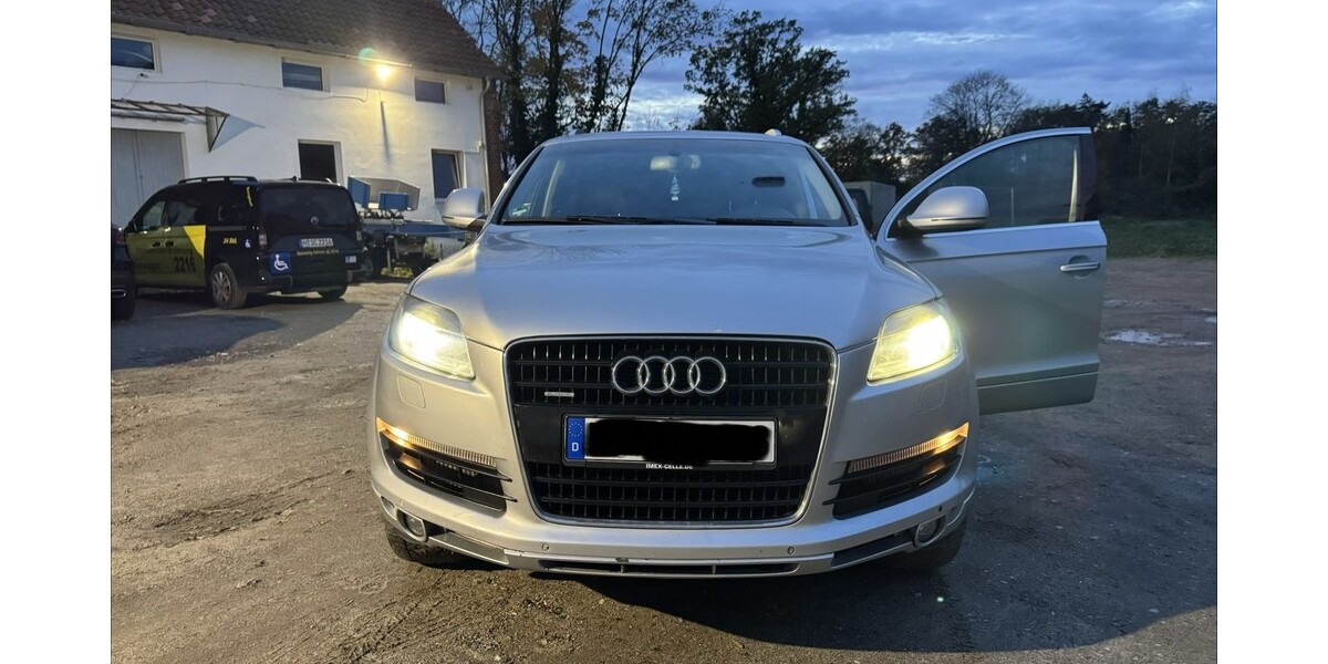 Audi Q 7 229.000 km 8.300 &euro; Hannover 30159