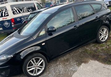 Seat Altea 171.000 km 4.390 &euro; Ludwigsburg 71642