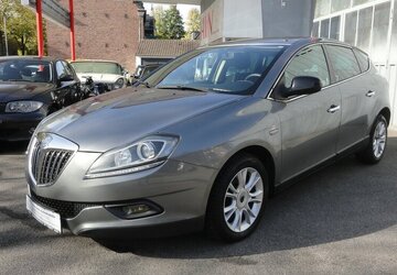Lancia Delta Oro 1,9d 140 KW HU11/27 Klimatr+Navi+Leder 167.000 km 4.990 &euro; Neuss 41462