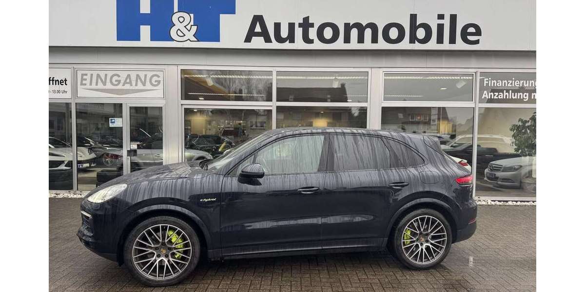 Porsche Cayenne 186.000 km 51.950 &euro; Bielefeld 33649