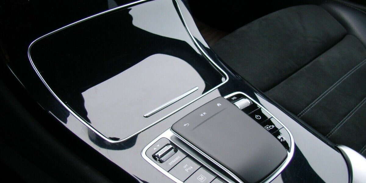 Mercedes-Benz GLC 300 d Coupe AMG 4MATIC Distronic+ Night Paket 120.550 km 39.980 &euro; Falkensee 14612