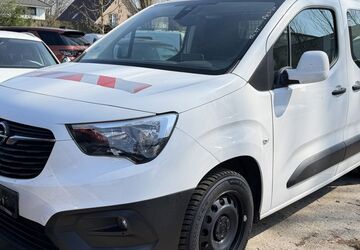 Opel Combo 135.000 km 9.800 &euro; Krefeld 47805