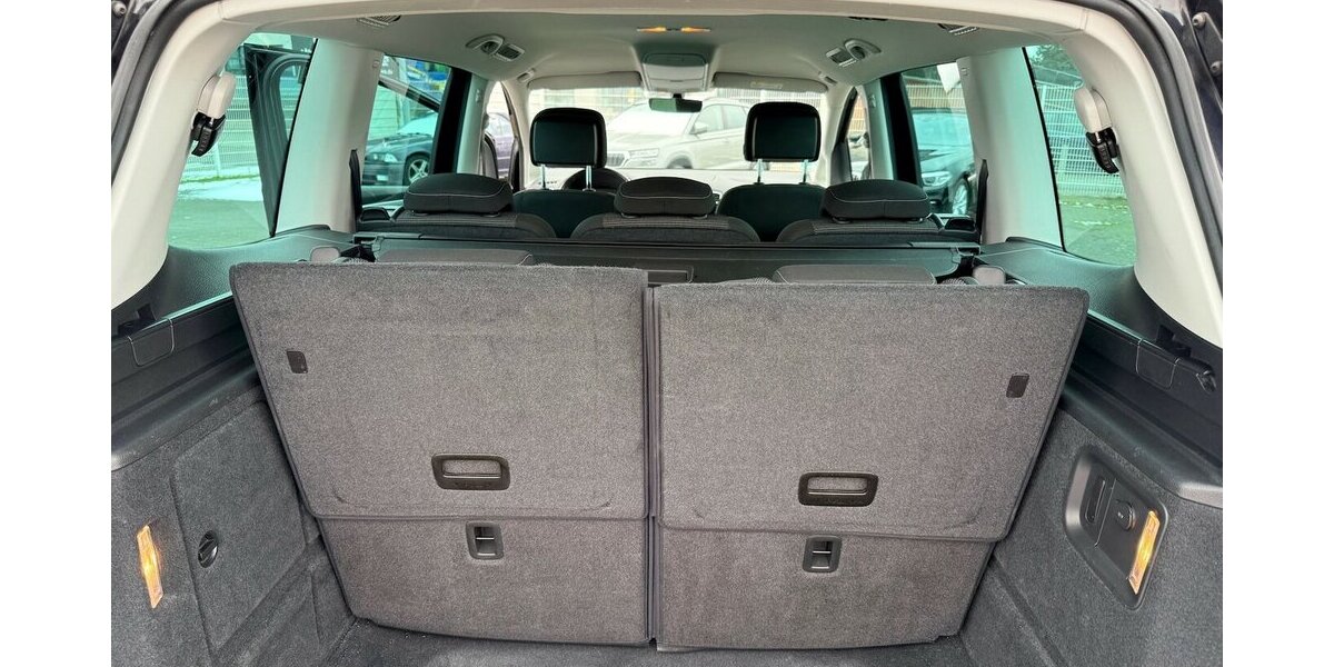 VW Sharan 1.4 TSI Comfortline 7Sitze/Navi/Scheckh 95.100 km 17.999 &euro; Frankfurt 60386