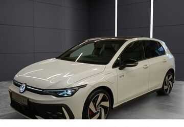 VW Golf 2.950 km 47.985 &euro; Bielefeld 33613