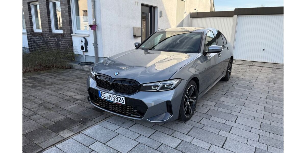 BMW 318 25.500 km 30.649 &euro; Gelsenkirchen 45879