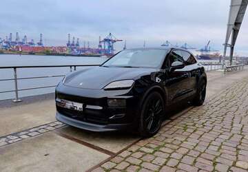 Porsche Macan 4.538 km 85.900 &euro; Hamburg 22763