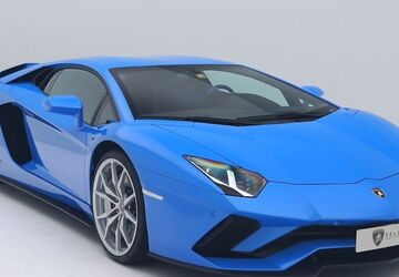 Lamborghini Aventador 12.205 km 344.900 &euro; Hamburg 22143