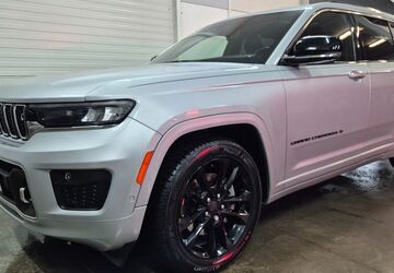 Jeep Grand Cherokee 54.000 km 42.999 &euro; Kraków 30-38