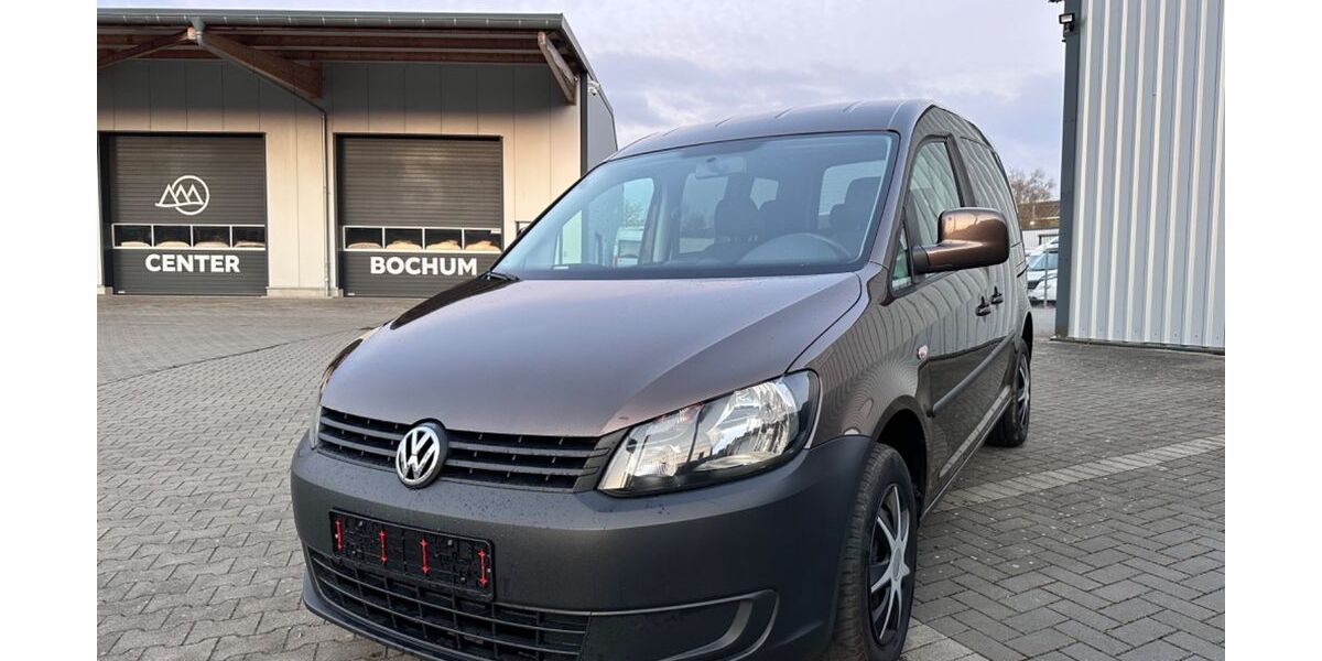 VW Caddy 147.000 km 7.490 &euro; Bochum 44809