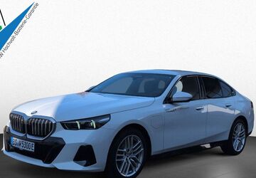 BMW 530 6.500 km 62.490 &euro; Braunschweig 38112