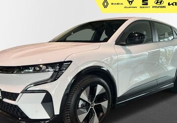 Renault Megane E-TECH 7.990 km 26.330 &euro; Stuttgart 70565