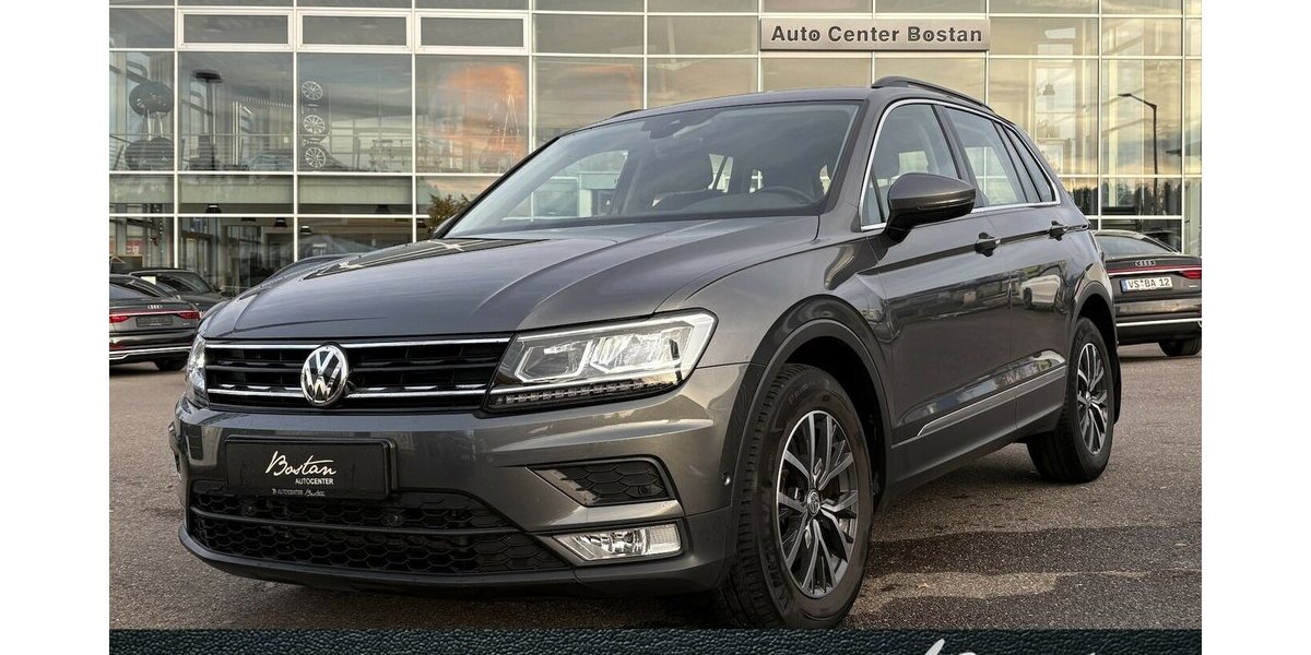 VW Tiguan 2.0 TDI COMFORTLINE BMT/LED/AHK/KAMERA 64.386 km 19.900 &euro; Villingen-Schwenningen 78054