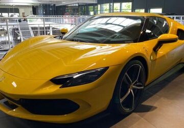 Ferrari 296 GTB 1.440 km 328.900 &euro; Eschweiler 52249