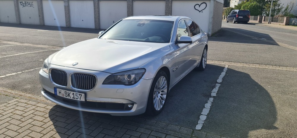 BMW 740 248.000 km 13.800 &euro; Hannover 30159