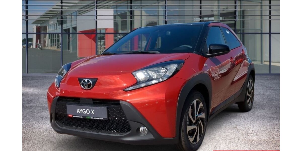 Toyota Aygo (X) 5.493 km 17.950 &euro; Halstenbek 25469