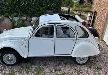 Citroen 2CV 44.200 km 13.900 &euro; Nehmten 24326