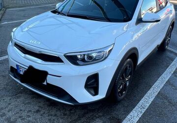 Kia Stonic 19.000 km 19.200 &euro; Fürth 90766