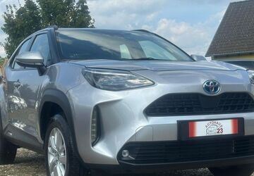 Toyota Yaris Cross 22.200 km 22.999 &euro; Trebbin 14959
