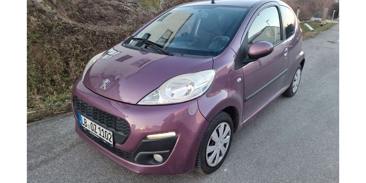 Peugeot 107 142.000 km 2.590 &euro; Freiberg 71691