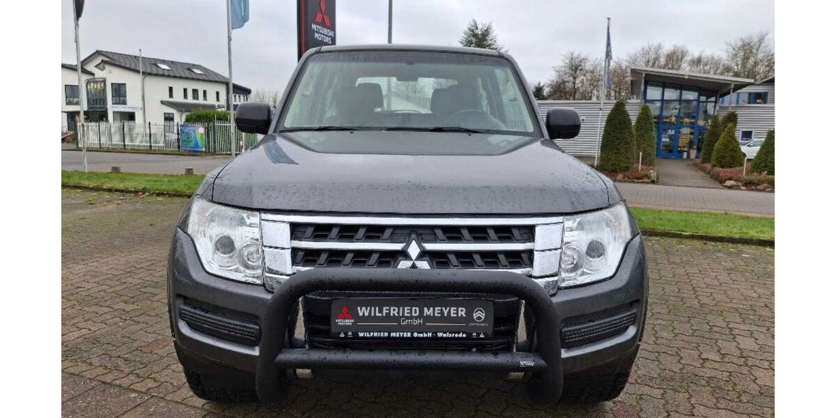 Mitsubishi Pajero 138.000 km 24.950 &euro; Walsrode 29664