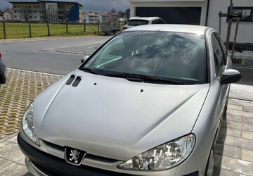 Peugeot 206 95.000 km 3.000 &euro; München 80313